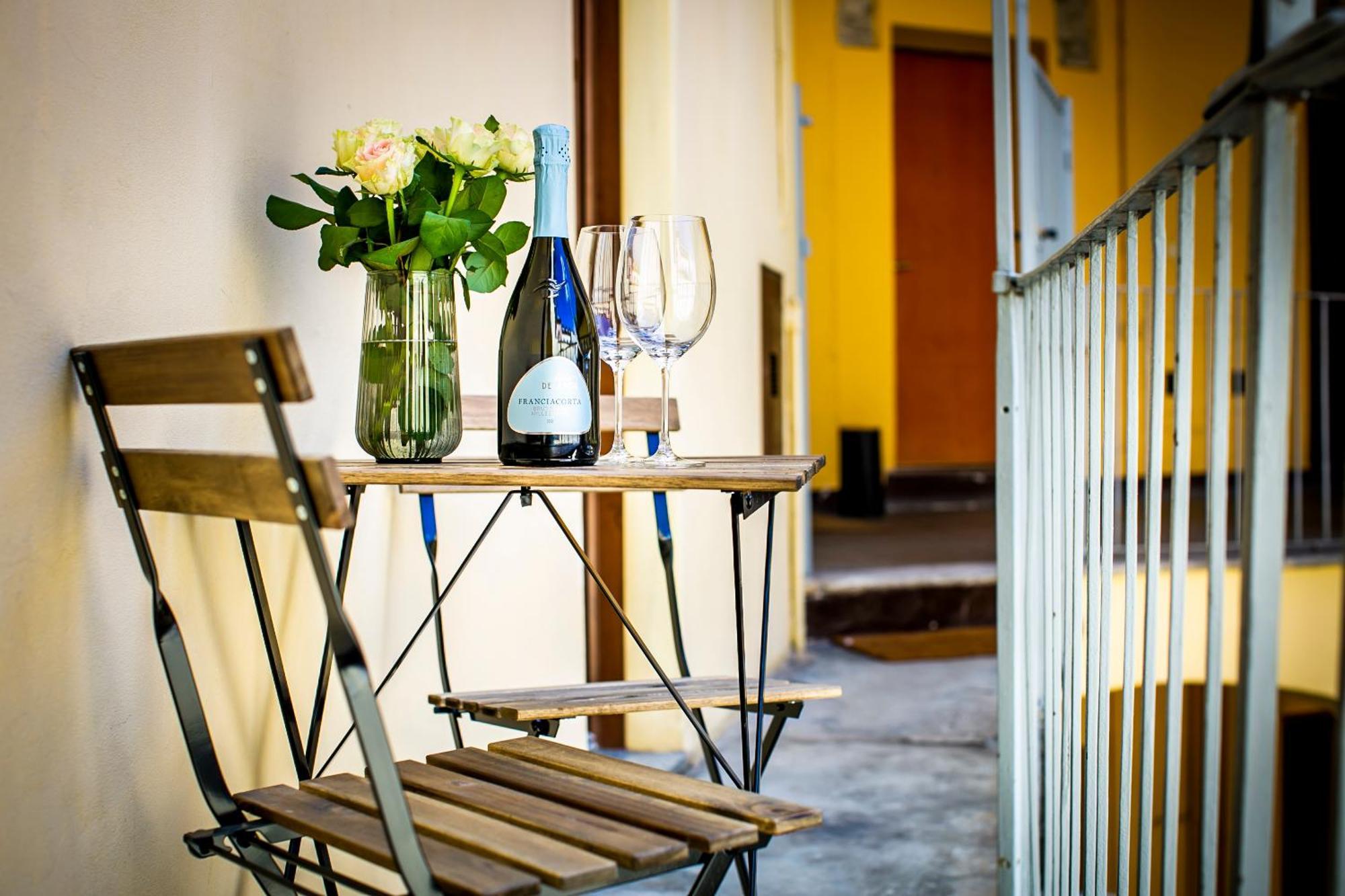 The Goose House Appartement Como Buitenkant foto